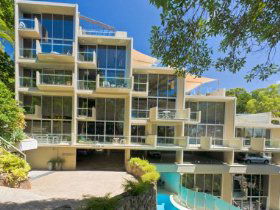 Little Cove Court - Accommodation QLD 0