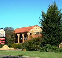 Idlewilde Town and Country Motor Inn - Accommodation QLD