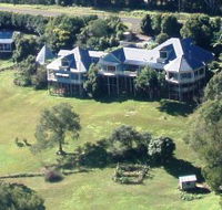 The Spotted Chook Ferme Auberge and Amelies Petite Maison - Accommodation QLD