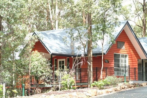 Amytis Gardens Retreat And Spa - Accommodation QLD 2
