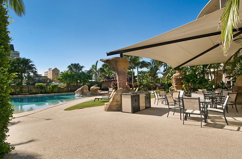 The Mirage Alexandra Headland - Accommodation QLD 4