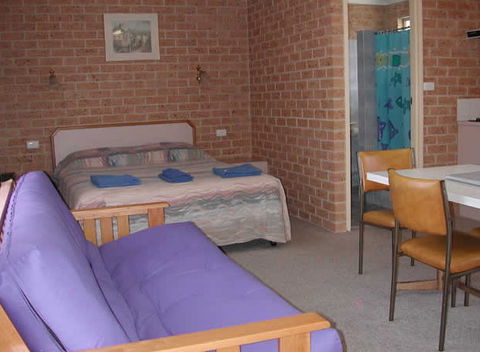 Huskisson Bayside Resort - Accommodation QLD 1