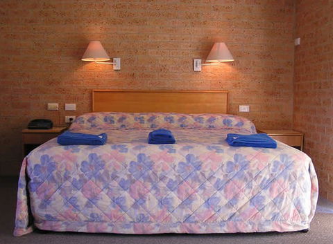 Huskisson Bayside Resort - Accommodation QLD 2