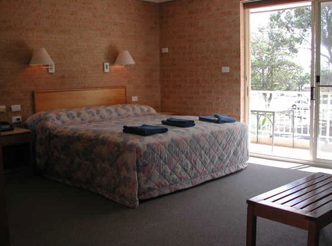 Huskisson Bayside Resort - Accommodation QLD 3