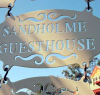 Sandholme Guesthouse 5 Star - Accommodation QLD