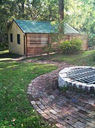 Pamela's Beach House & Studio - Accommodation QLD 2