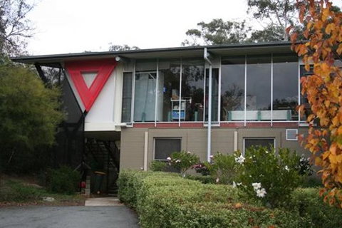 Bush Capital Lodge - Accommodation QLD 0