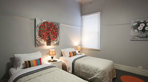 Accommodation On Lyons - Accommodation QLD 6