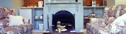 Emeu Inn Bed & Breakfast - Accommodation QLD 4