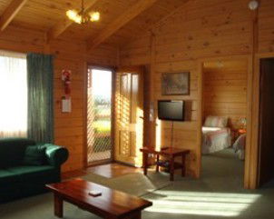 Dowling View Cabins - Accommodation QLD 4