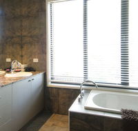 Coliban Springs - Accommodation QLD