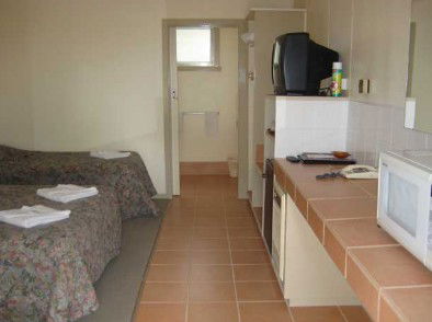 Ballarat Budget Motel - Accommodation QLD 5