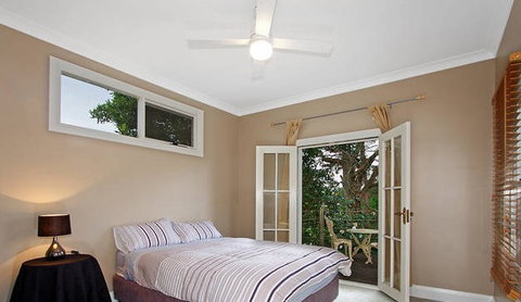 Berry Brook - Accommodation QLD 5