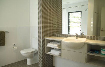 Anglesea Lodge - Accommodation QLD 4