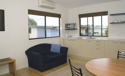 Anglesea Lodge - Accommodation QLD 5