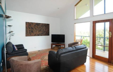 Blue Roo House - Accommodation QLD 3