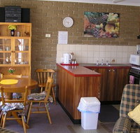 Caribou Close - Unit 1 - Accommodation QLD