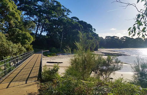 Bayswater Beach House - Accommodation QLD 12