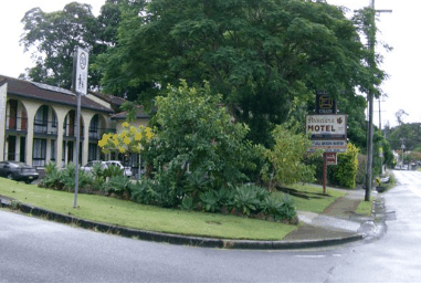 Poinciana Motel - thumb 3