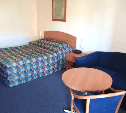 Karinga Motel - Accommodation QLD