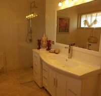 Chez Byron - Accommodation QLD