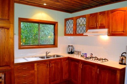 A Waterfall Hideout-Rainforest Cabin For Couples - Accommodation QLD 2