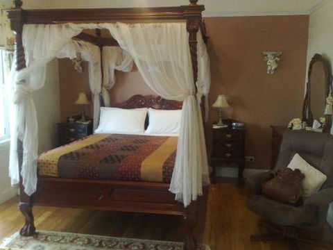 Elindale House Bed And Breakfast - Accommodation QLD 1