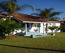 Welcome Inn - Accommodation QLD 1