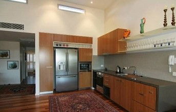Beach House 17, East On Byron - Accommodation QLD 3