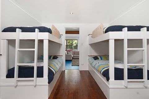 30 Brownell Drive - Accommodation QLD 4