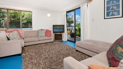 30 Brownell Drive - Accommodation QLD 5