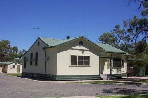 Lock 9 Lodge - Accommodation QLD 2