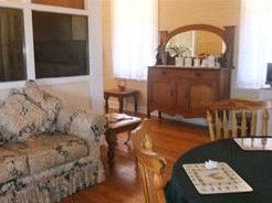 Gum Paddock Country Cottage - Accommodation QLD 3