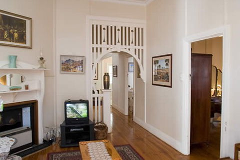 Toddington Cottage - Accommodation QLD 0