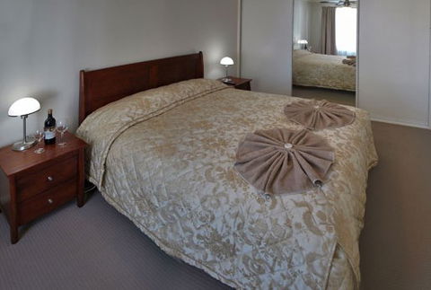Chasin Opal Holiday Park - Accommodation QLD 0