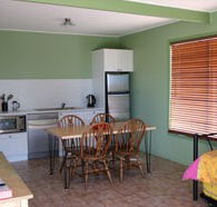 Fossickers Cottages - Accommodation QLD