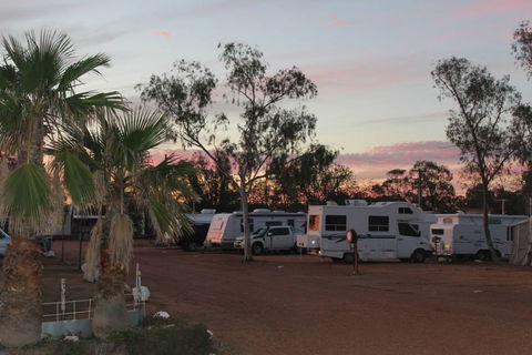 Lightning Ridge Tourist Park - Accommodation QLD 4