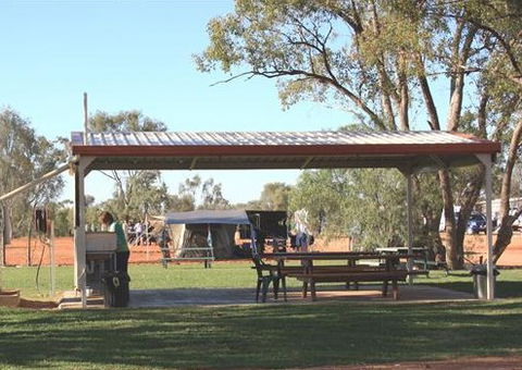 Opal Caravan Park - Accommodation QLD 3