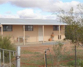 Blue Bush Country Cottage - Accommodation QLD 0