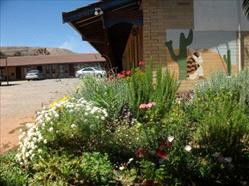 Silver Spade Motel - Accommodation QLD 3