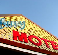 Bluey Motel - Accommodation QLD