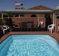 Country Manor Motor Inn - Accommodation QLD