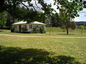 Fontenoy Farm Cottages - Accommodation QLD 3