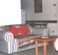 Snowdale Flats - Accommodation QLD