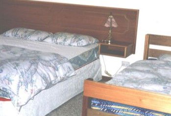 Snowdale Flats - Accommodation QLD 1