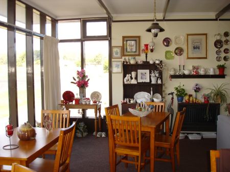Nimmitabel Motel - Accommodation QLD 1