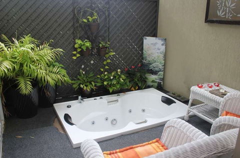 Nelson Bay Bed And Breakfast - Accommodation QLD 3