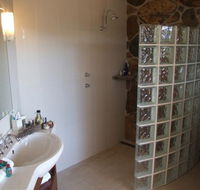 Clarendon Forest Retreat - Accommodation QLD