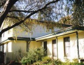 Arcadia House - Accommodation QLD 0