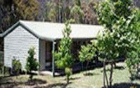 Binacrombi - Accommodation QLD 0
